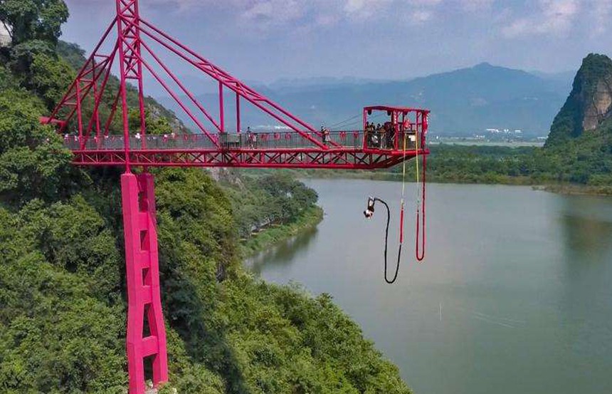 英德蹦極鋼結(jié)構(gòu)設(shè)計(jì)