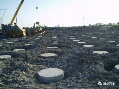 地基基礎(chǔ)加固新技術(shù)，地基基礎(chǔ)加固，探索新技術(shù)，筑牢建筑