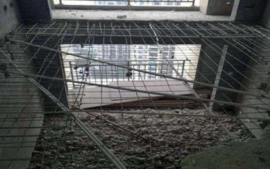 鋼板加固施工中常見安全隱患，鋼板加固施工安全隱患，不容忽視的常見風(fēng)險(xiǎn)