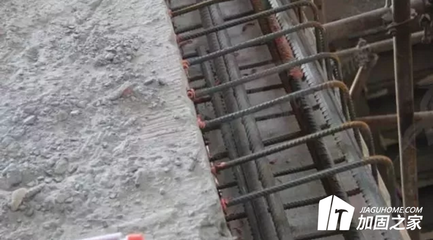 鋼筋混凝土加固技術(shù)比較，鋼筋混凝土加固技術(shù)大比拼，優(yōu)劣全 行業(yè)新聞 第4張